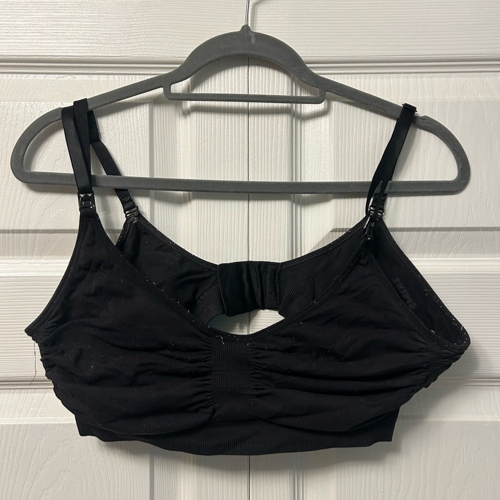 SKIMS Black Women's Bra